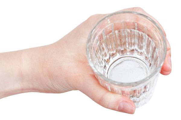 아침 공복 소금물, 건강 비법일까?